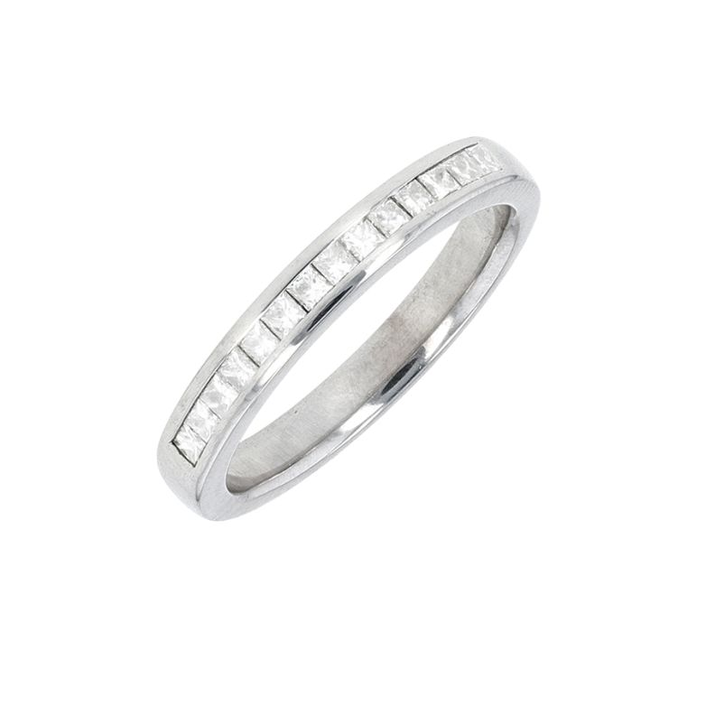 Acheter Alliance diamants 0.14 carat or blanc 3.29g Comme neuf - 800,00 € Alliance diamants 0.14 carat or blanc 3.29g Comme neuf - reconditionné disponible sur Gemme Les Bijoux